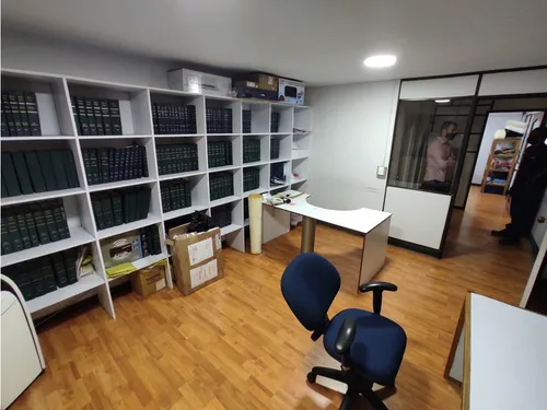 1.782 M2 Bodega Venta Barrio Colombia