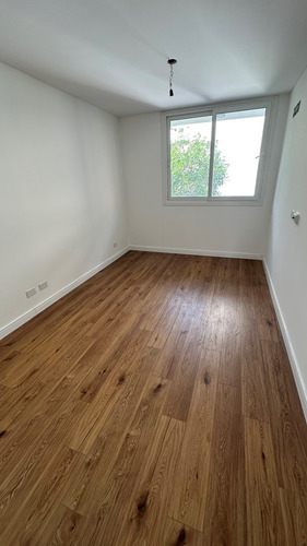 Departamento De Cuatro Ambientes En Venta En Vista Belgrano
