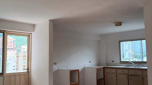 Ana El Kantar Y Gerson Gonzalez Inzitu Realtors Venden Apartamento En Residencias Bella Bista I La Trigaleña Valencia Carabobo Venezuela