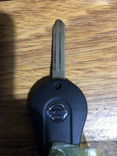 Llave Encendido 2 Botones Nissan Np300,juke