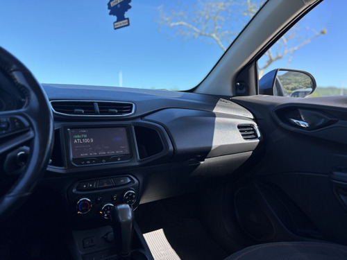 Chevrolet Onix ONIX HATCH LT 1.4 8V FlexPower 5p Aut.