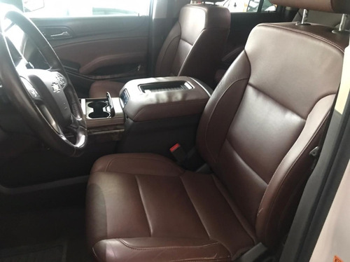 Imagen 9 de 15 de Chevrolet Suburban Premier Cubo, 4x4, 5.4, 8v,piel,aut, 2017