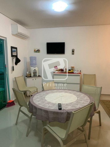 Imagem 4 de 15 de Casa Com 4 Dormitórios À Venda, 1 M² Por - R$1.550.000,00 - Centro - Bal. Camboriú/sc - 6121