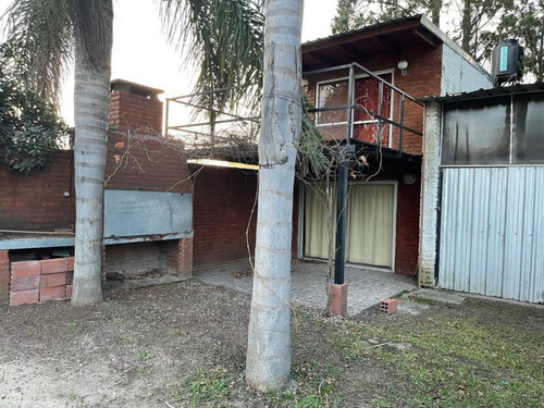 Imagen 8 de 17 de Casa Tres Dormitorios Con Piscina