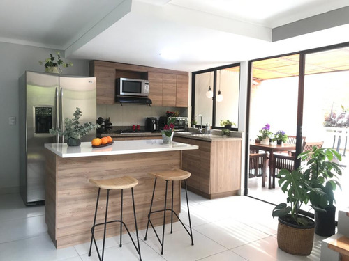 Venta De Casa En Rionegro, Antioquia