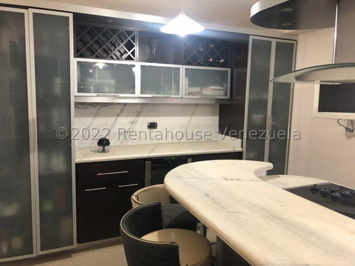 Bello Y Moderno Apartamento En Venta En Urbanización Las Salias De San Antonio De Los Altos 23-15446 Ag