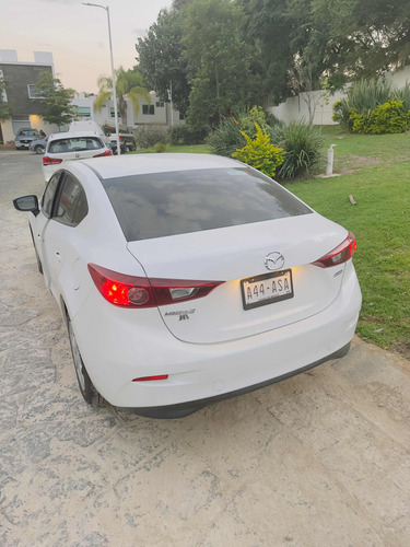 Mazda Mazda 3 2.0 I Sedan At