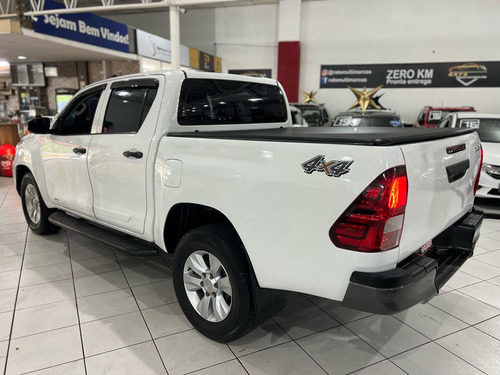 Toyota Hilux 2.8 Std Power Pack Cab. Dupla 4x4 Tdi 4p