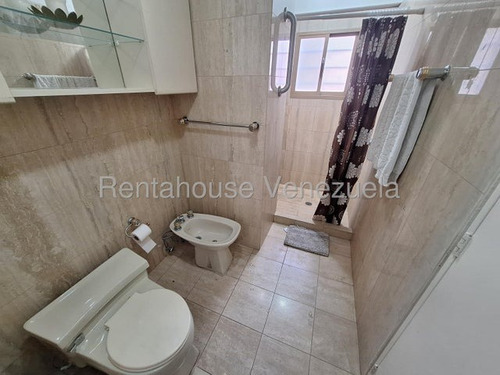 Tg Apartamento En Piso Bajo Con Pozo De Agua, En Alquiler, Canon Incluye Condominio, En Santa Eduvigis 25-18127 Ys