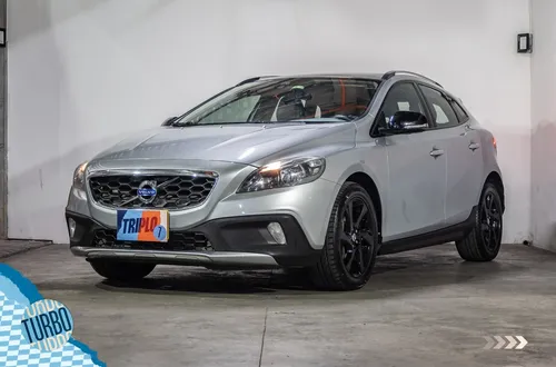 Volvo V40 2.5 T5 Cross Country Awd