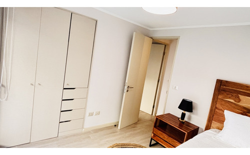 Venta Altos De Curauma Con Patio , 2d+2b Hermoso