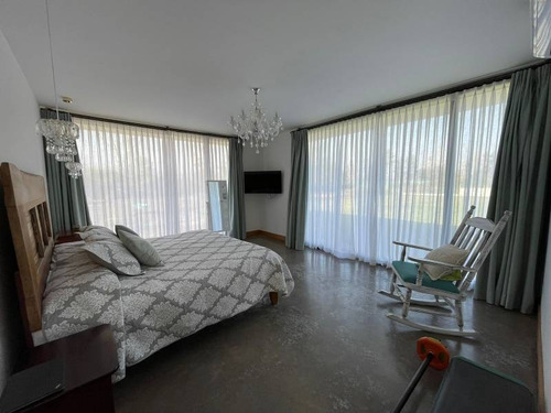 Imagen 6 de 25 de Amplia Casa En Venta Sector Exclusivo Chicureo