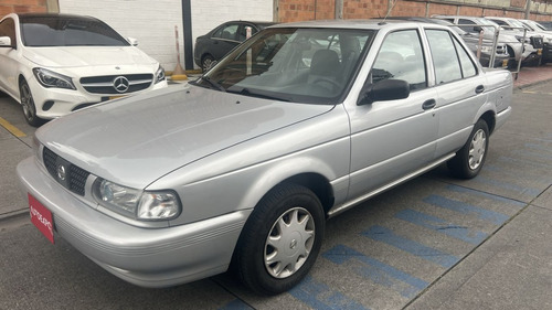 Nissan Sentra B13 2012