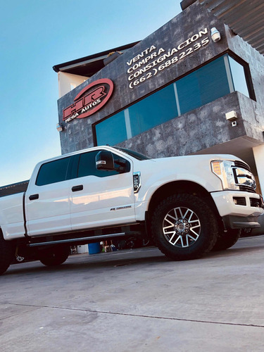 Imagen 8 de 8 de Ford F-250 2017 6.7l Super Duty Cab Dob Diesel 4x4 At