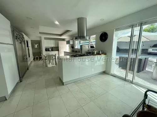 Casa En Venta La Lagunita