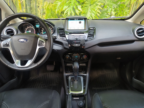 Imagen 9 de 14 de Ford Fiesta 2017 1.6 Titanium Sedan At