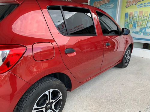 Renault Sandero Authentique 1.6