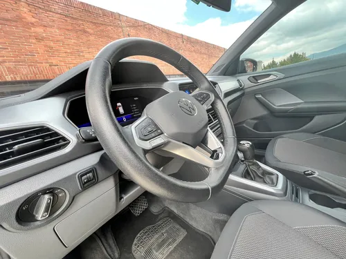 Volkswagen T-Cross 1.0T Trendline Automatica