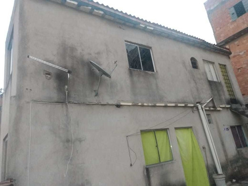 Casa Excelente Com 3 Quartos E Dois Banheiros Mais Quintal