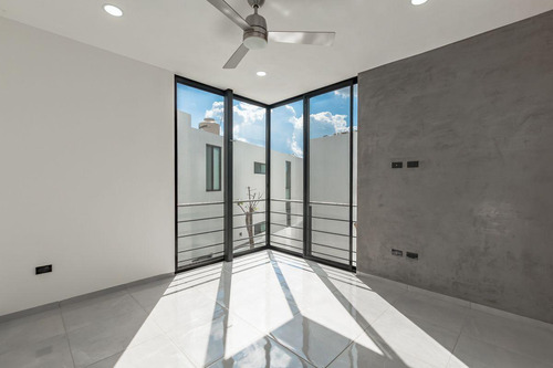 Casa En Venta Merida, Dzitya En Kuxtal Residencial, Entrega Inmediata.