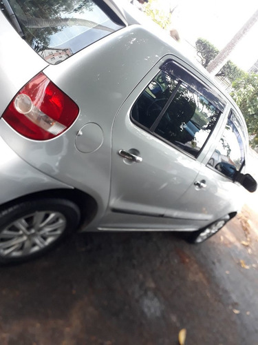 Imagem 4 de 6 de Volkswagen Fox 2006 1.0 Plus Total Flex 5p