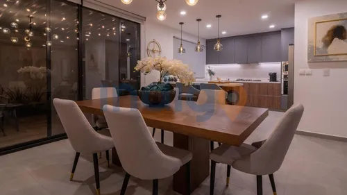 Casa En Venta En El Nuevo Refugio, Finos Acabados Y Distribución.