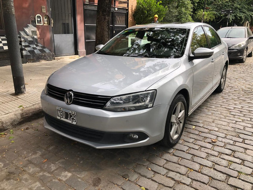 Volkswagen Vento 2.5 Luxury 170cv