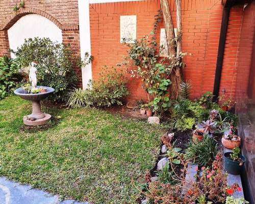Imagen 8 de 11 de Venta De Casa Chalet Con 3 Dormitorios En Wilde Centro