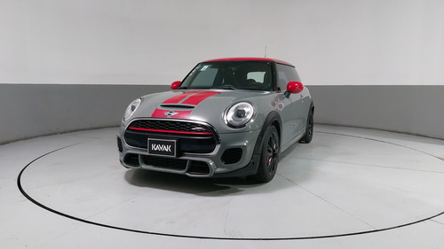 Mini John Cooper Works 2.0 JOHN COOPER WORKS HOT CHILI AT