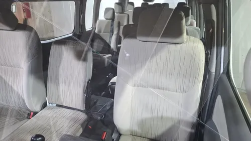 Nissan Nv350 Urvan 2.5 15 Pasajeros Amplia A/a Paq Seg