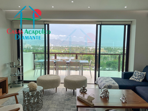 Cad La Isla Emerald I8. Amplio Departamento En Condominio De Playa Con Terraza Y Vista A Las Áreas Comunes