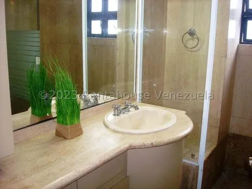 Ls Vende Apartamento Urb Miranda
