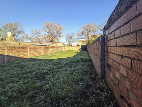 Lote De Oportunidad En Baigorria