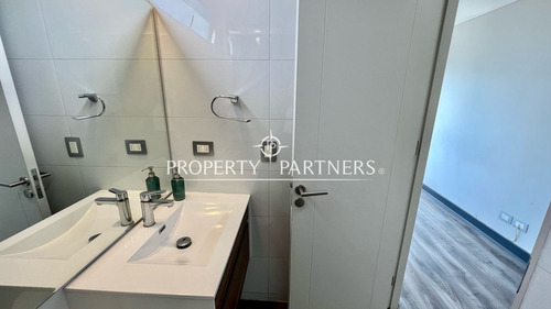 Propiedad En Arriendo En Calle Santa Cristina, Mac...