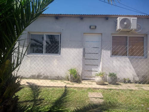 Vendo Casa En Villa Mantero, Entre Ríos. 