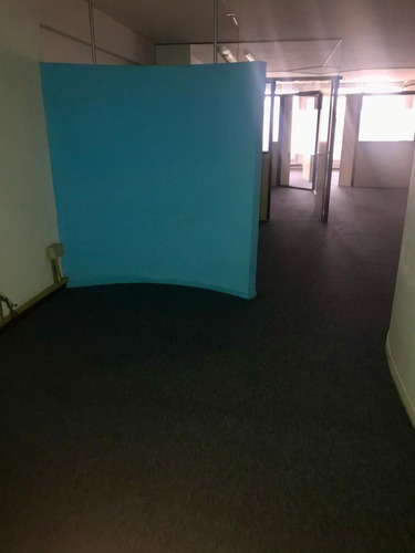 Alquiler Oficina Plaza Independencia Centro Montevideo 100 M2