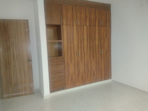 Casa Con Recámara En Planta Baja, Frac. Playa Linda, Zona Norte, Veracruz ,ver
