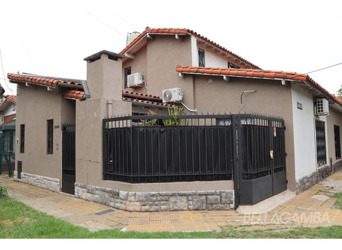 Imagen 1 de 11 de Ph Venta Olivos 4 Ambientes Luminoso Independiente