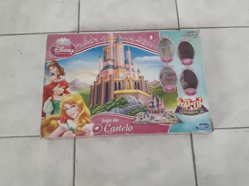 Jogo do Castelo Popup Magic 3D Princesas Disney Hasbro em Promoção na  Americanas