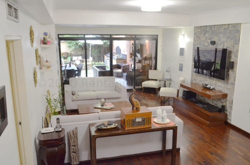 En Venta Encantador Apartamento En Planta Baja En Los Samanes Jb
