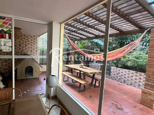 Casa En Arriendo En El Tesoro. Cod A775685