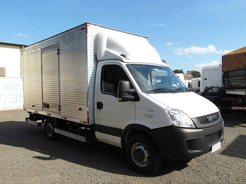 Iveco Daily 35s14 Baú 2012