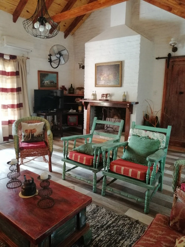 Imagen 10 de 14 de Casa Quinta Con Pileta Grupos Grandes Hospedaje Cabanas