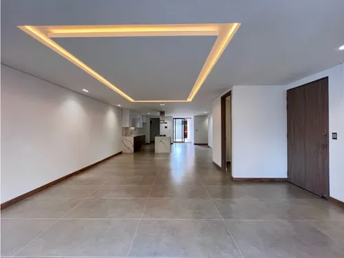 | V E N T A | Hermoso Penthouse En Laureles. Súper Ubicación