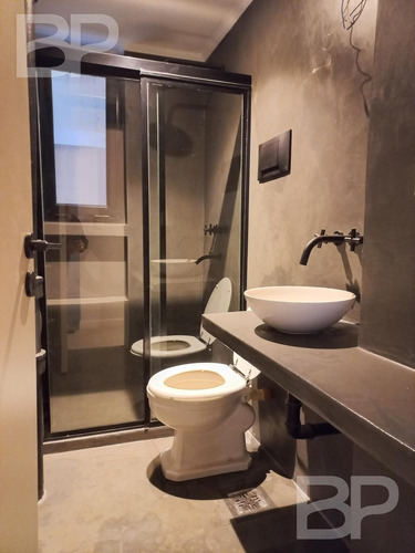 French 2360 - 5 Ambientes Con Patio - Reciclado - Recoleta