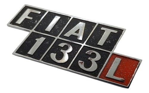 Fiat 133 L  -  Insignia Placa Fiat 133 L Metalica Original