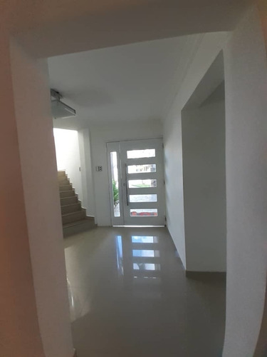 Imagen 5 de 29 de En Venta Casa En Villa Laguna Club. Codigo 5772462