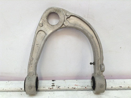Brazo De Horquilla Delantera Derecha Cadillac Cts 08-13 (Usado)