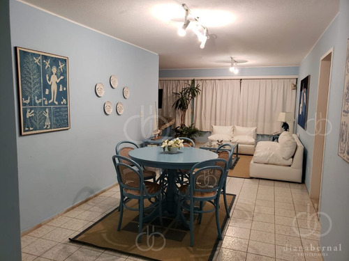 Imagen 2 de 7 de Apartamento En Peninsula, 2 Dormitorios *