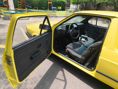 Vw Saveiro Amarelo Sunny Cl 1.6 Placa Preta Com 5 Bbs 14